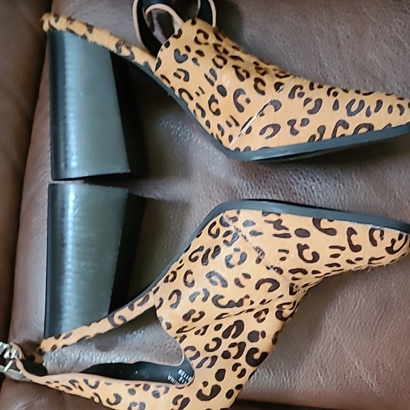 Leopard Print shoes - Picture 5 of 7
